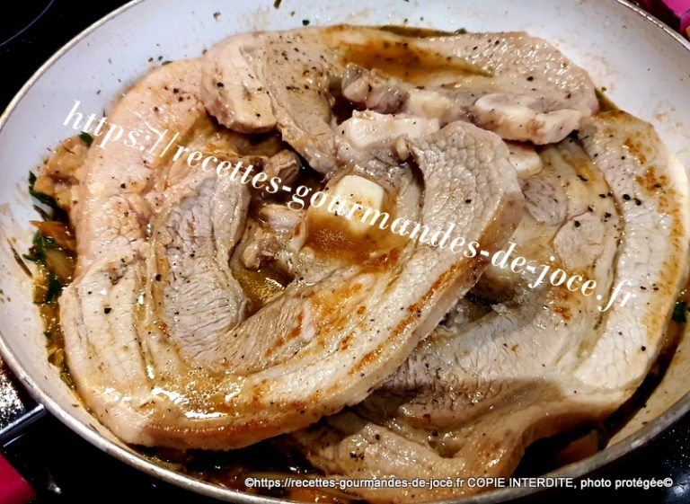 Tendrons de veau à l’estragon mijotés en cocotte, champignons et purée