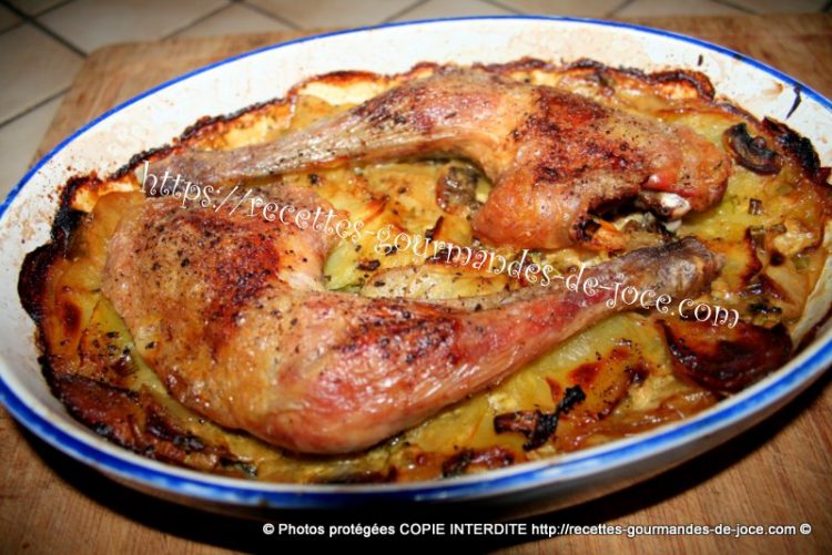 Cuisses de pintade, pommes de terre et champignons au four. – Recettes